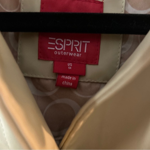 ESPRIT women’s 1X Beige Rain Coat Outerwear - Picture 2 of 9